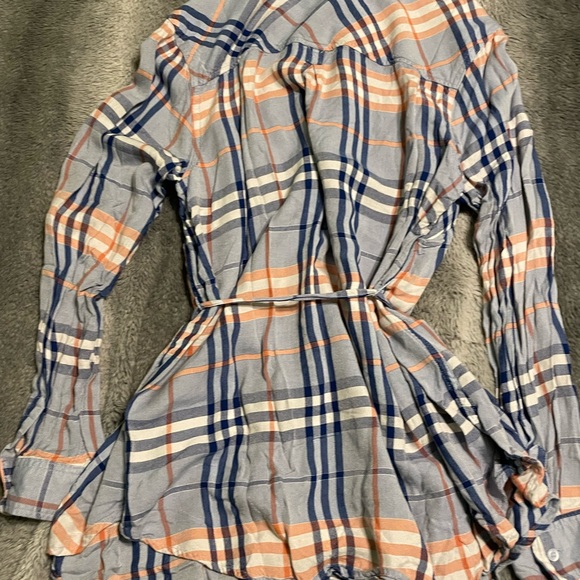 Isabel Maternity Top - Picture 2 of 4